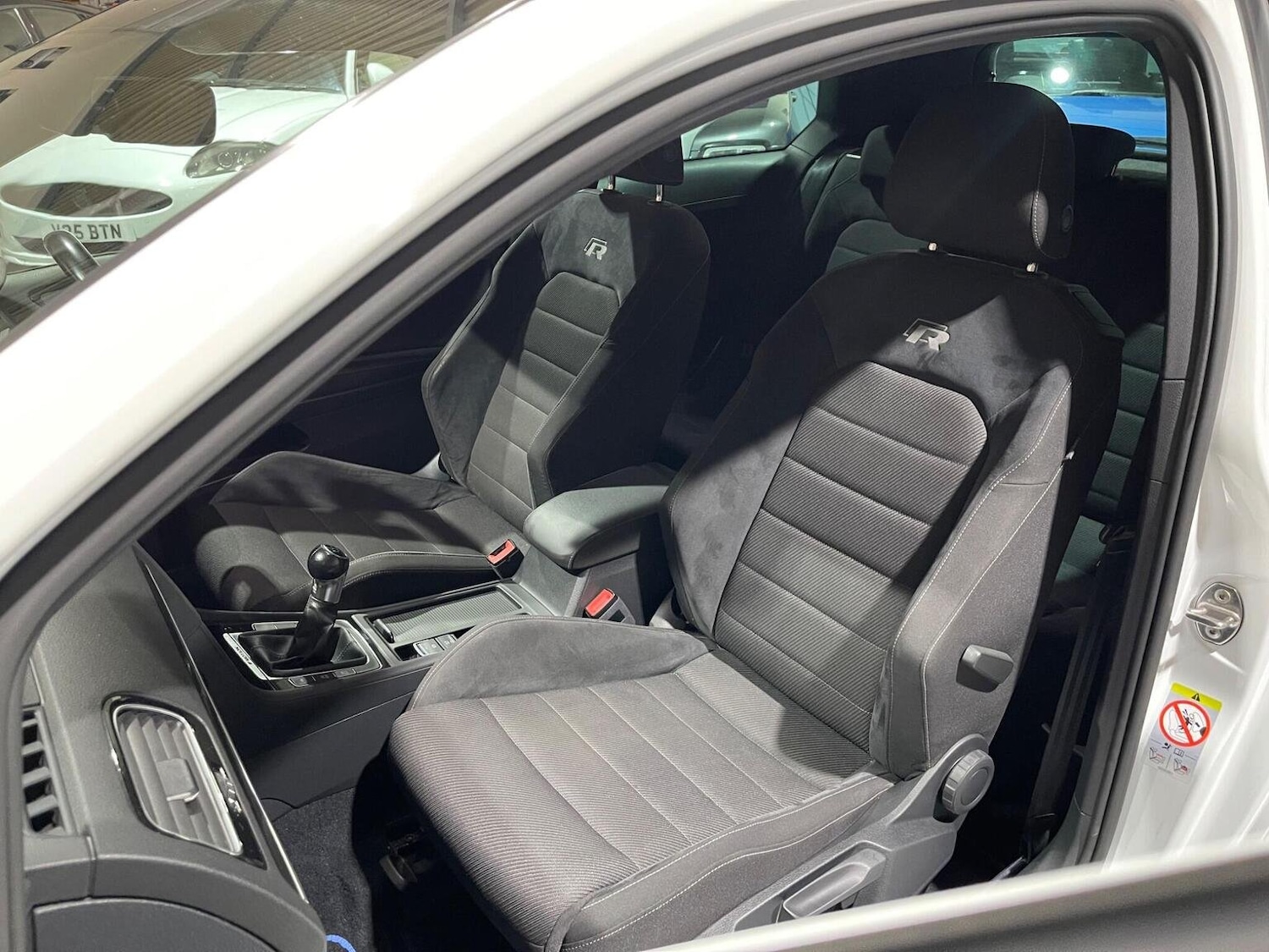 Used Volkswagen Golf 2018 for sale - 76605678: Photo 29