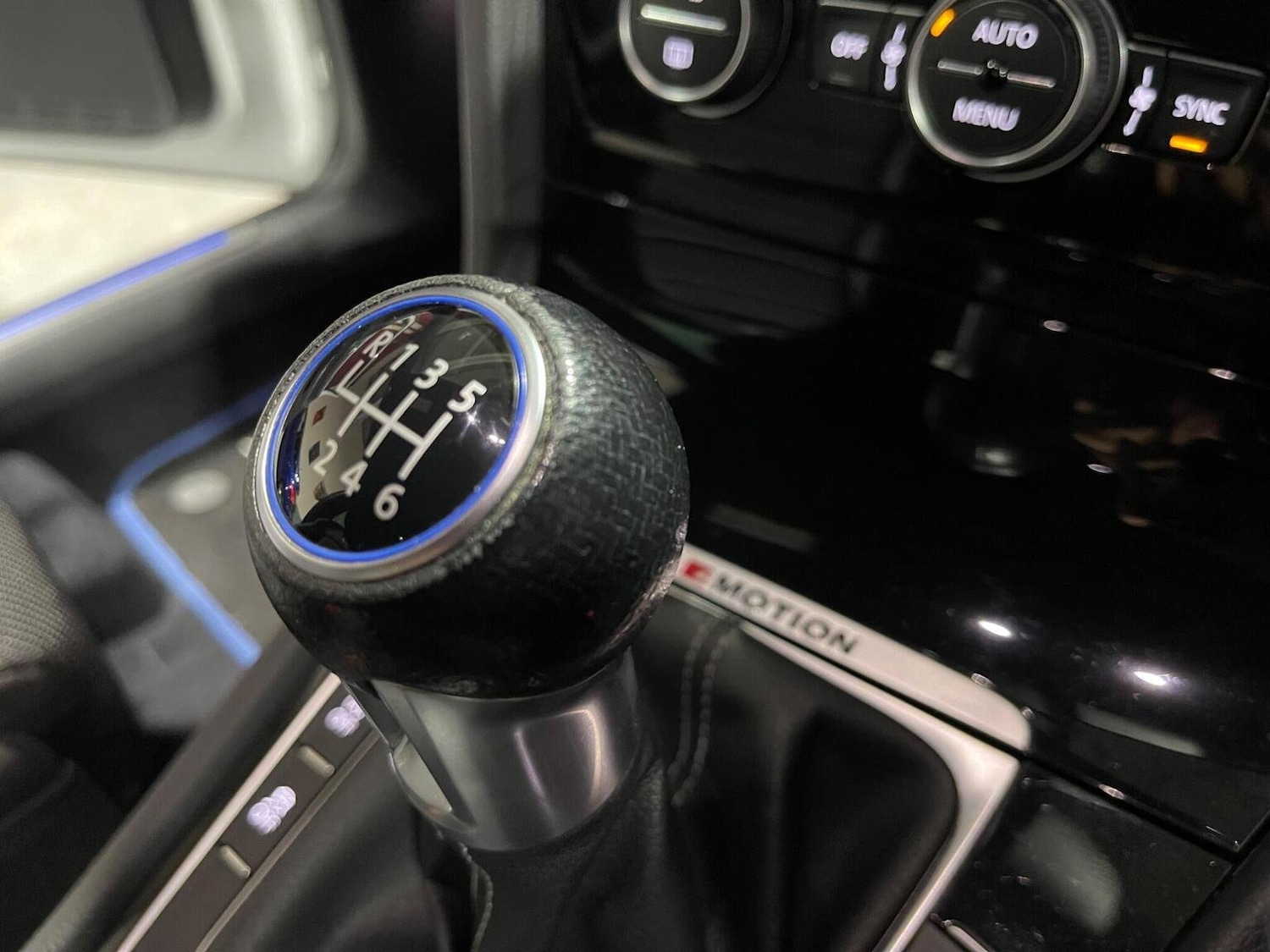 Used Volkswagen Golf 2018 for sale - 76605678: Photo 48