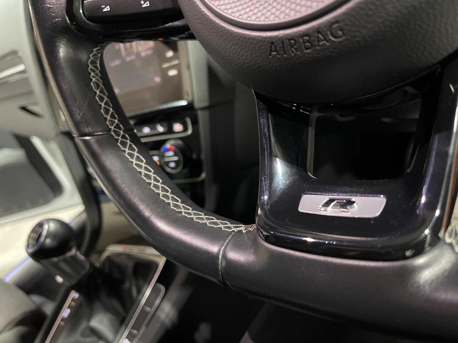 Used Volkswagen Golf 2018 for sale - 76605678: Photo 53