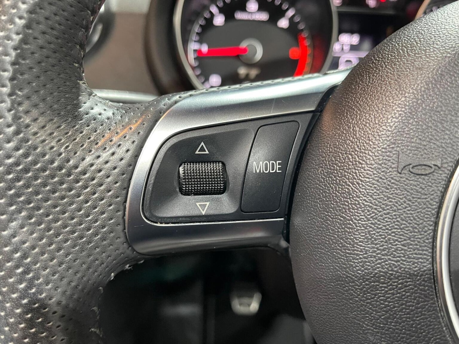 Used Audi TT 2013 for sale - 76605677: Photo 54