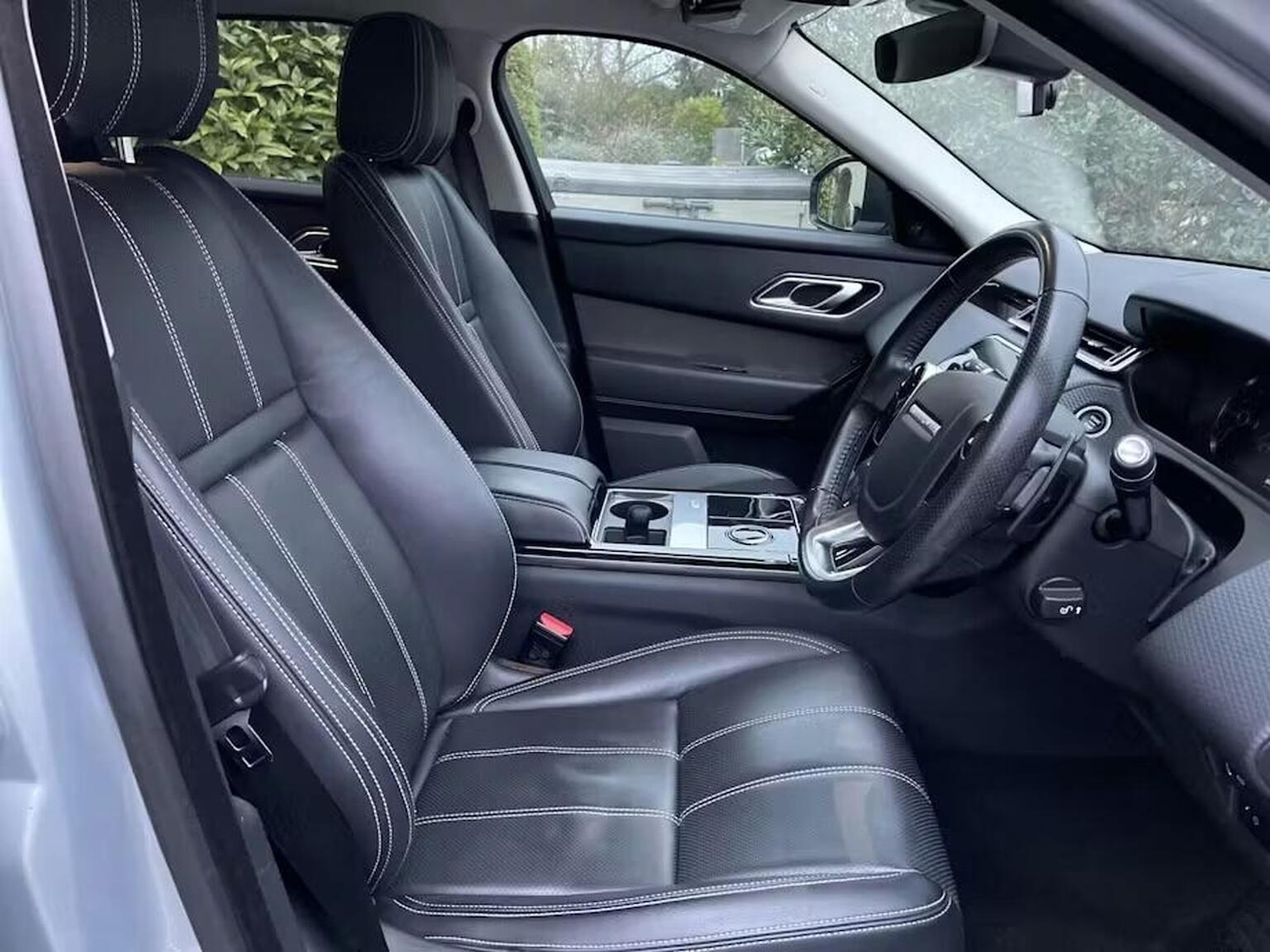 Used Land Rover Range Rover Velar 2018 for sale - 77103514: Photo 5