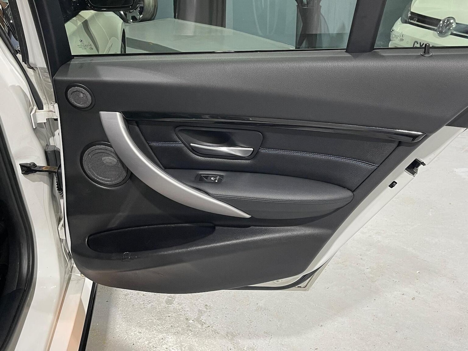 Used BMW 3 Series 2018 for sale - 76799189: Photo 40