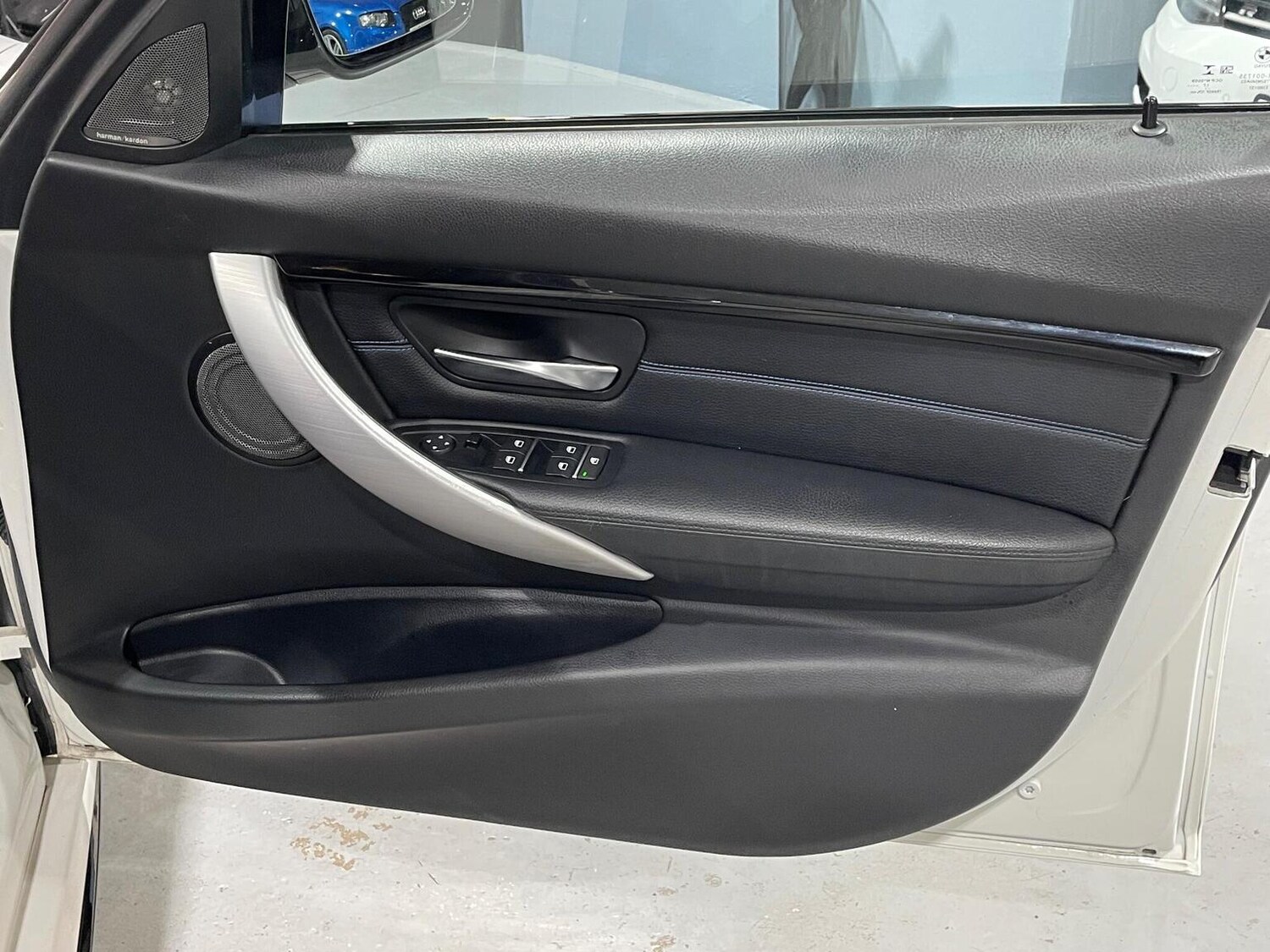 Used BMW 3 Series 2018 for sale - 76799189: Photo 44