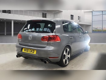 Used Volkswagen Golf 2011 for sale - 77201192: Photo