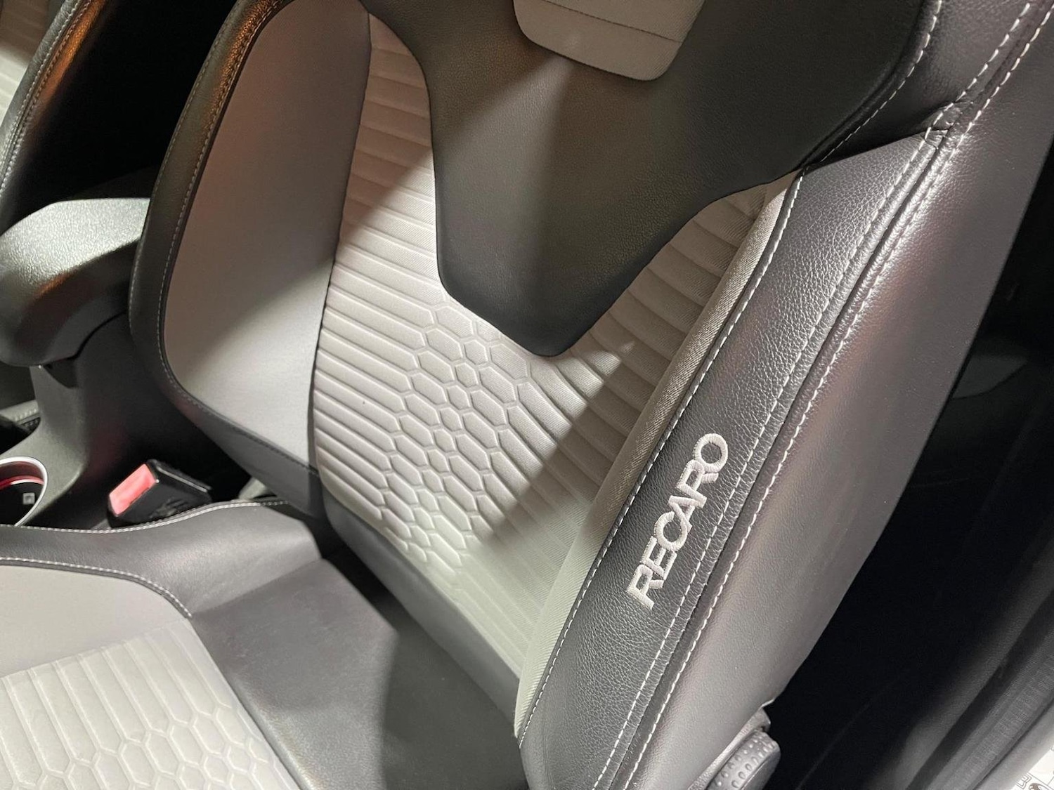 Used Ford Fiesta 2015 for sale - 76793675: Photo 38