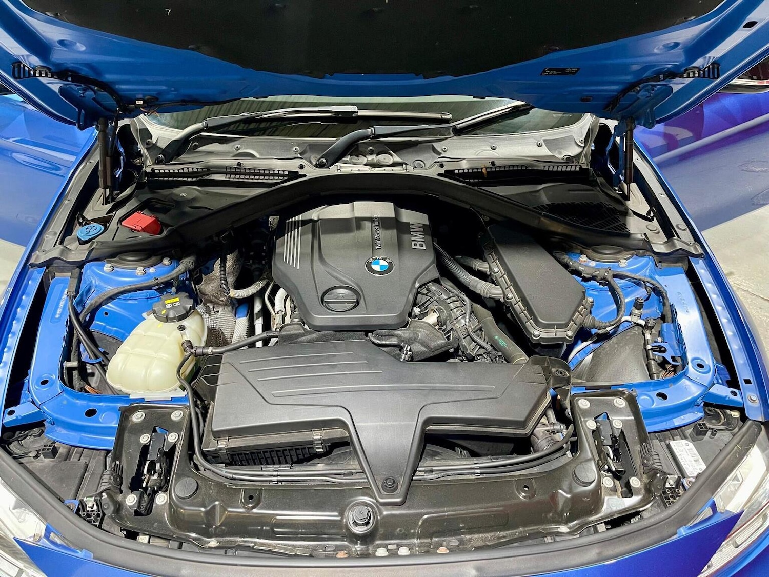 Used BMW 3 Series 2016 for sale - 77516106: Photo 25