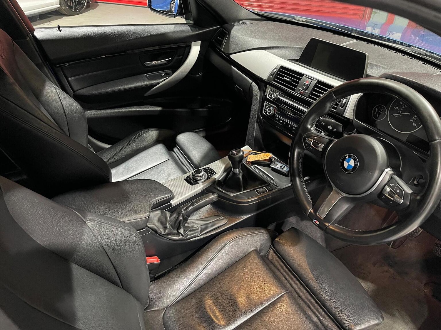 Used BMW 3 Series 2016 for sale - 77516106: Photo 47