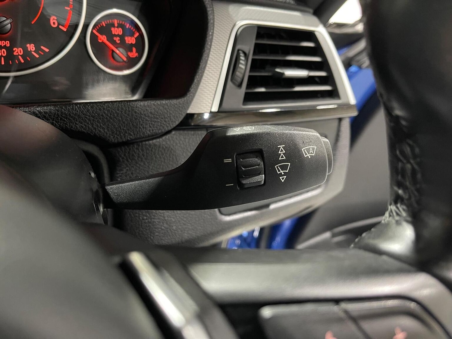 Used BMW 3 Series 2016 for sale - 77516106: Photo 62