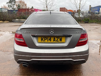 Used Mercedes-Benz C Class 2014 for sale - 76986818: Photo