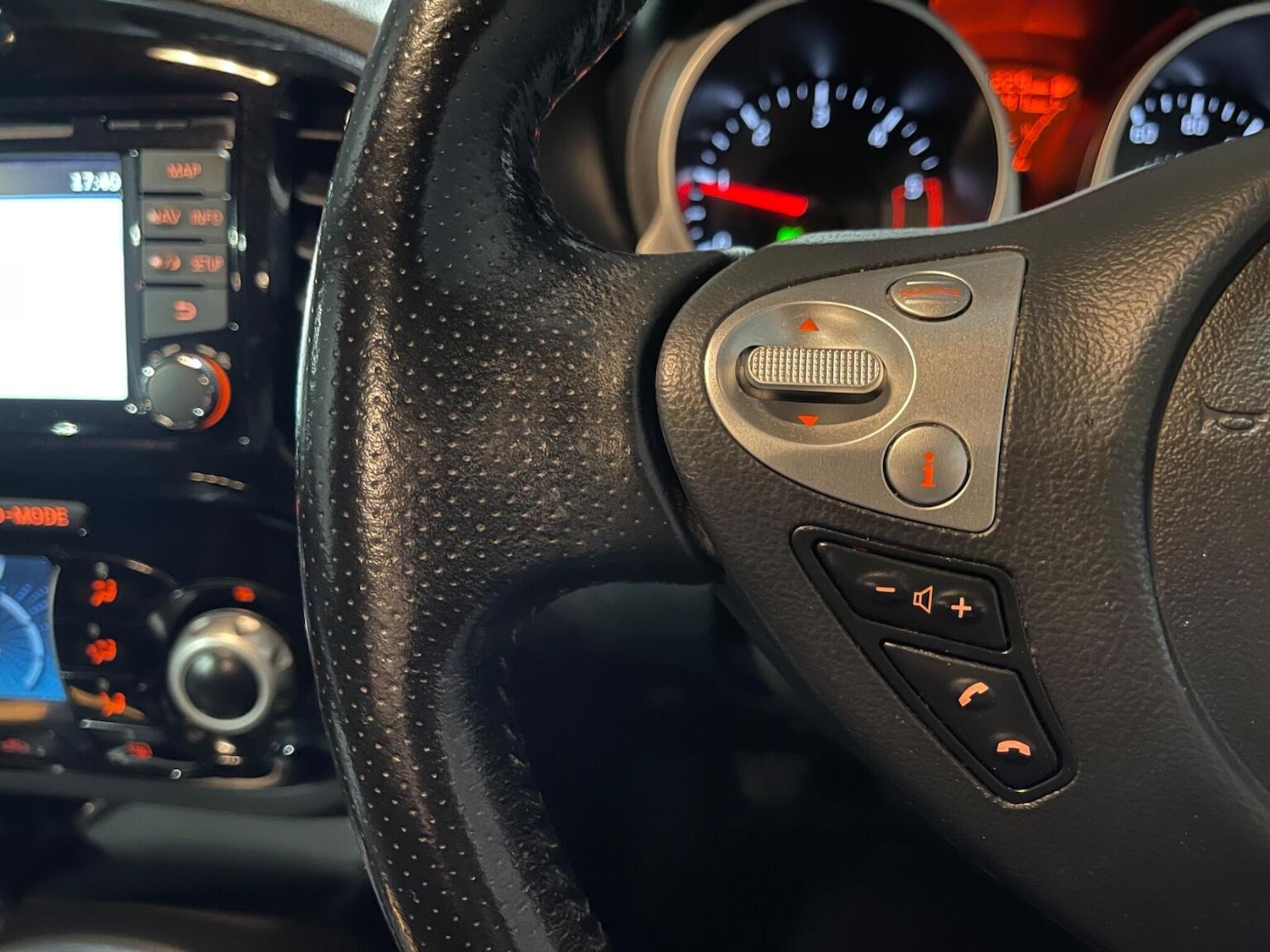 Used Nissan Juke 2018 for sale - 77101386: Photo 44