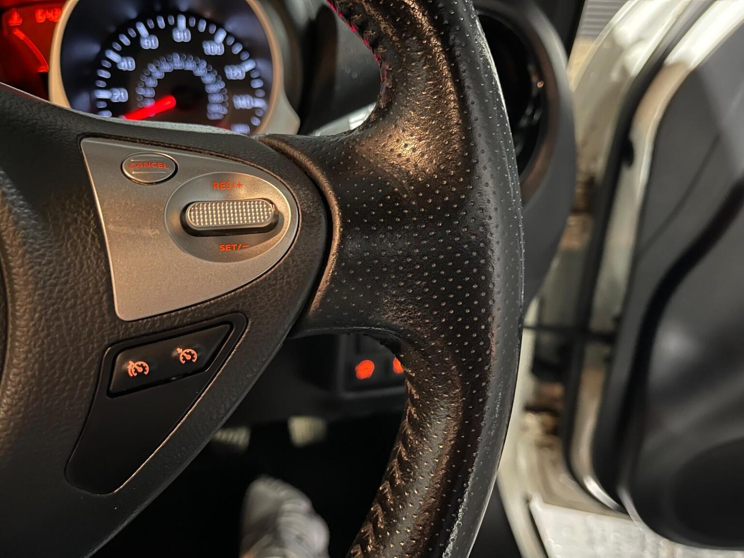 Used Nissan Juke 2018 for sale - 77101386: Photo 45