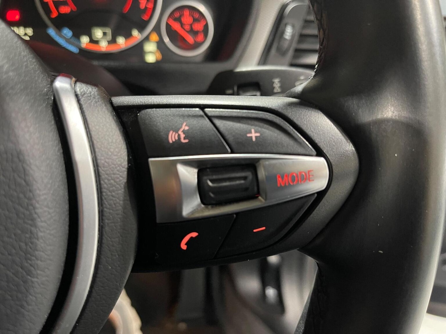 Used BMW 3 Series 2013 for sale - 76605674: Photo 64