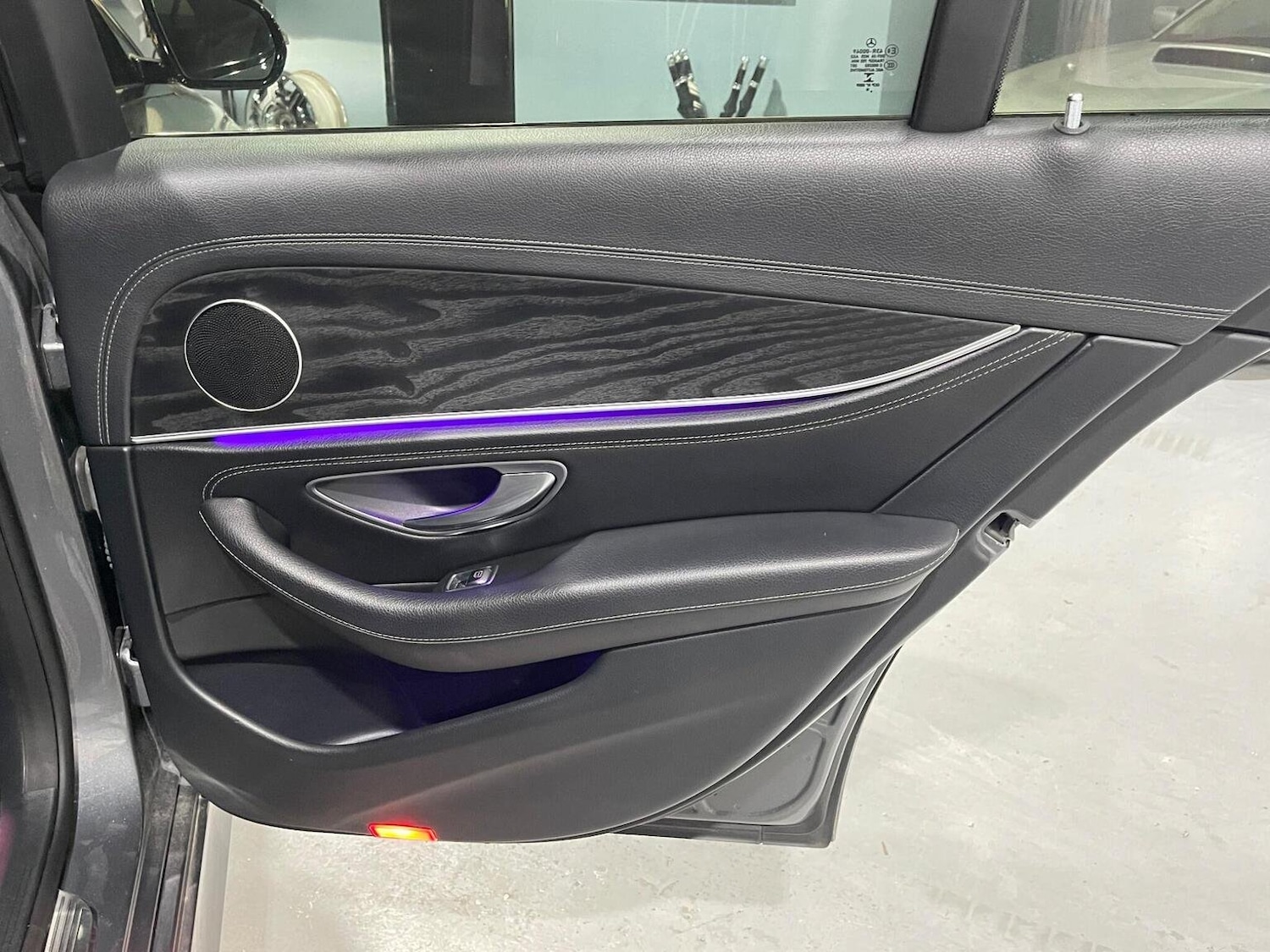 Used Mercedes-Benz E Class 2016 for sale - 76935259: Photo 42