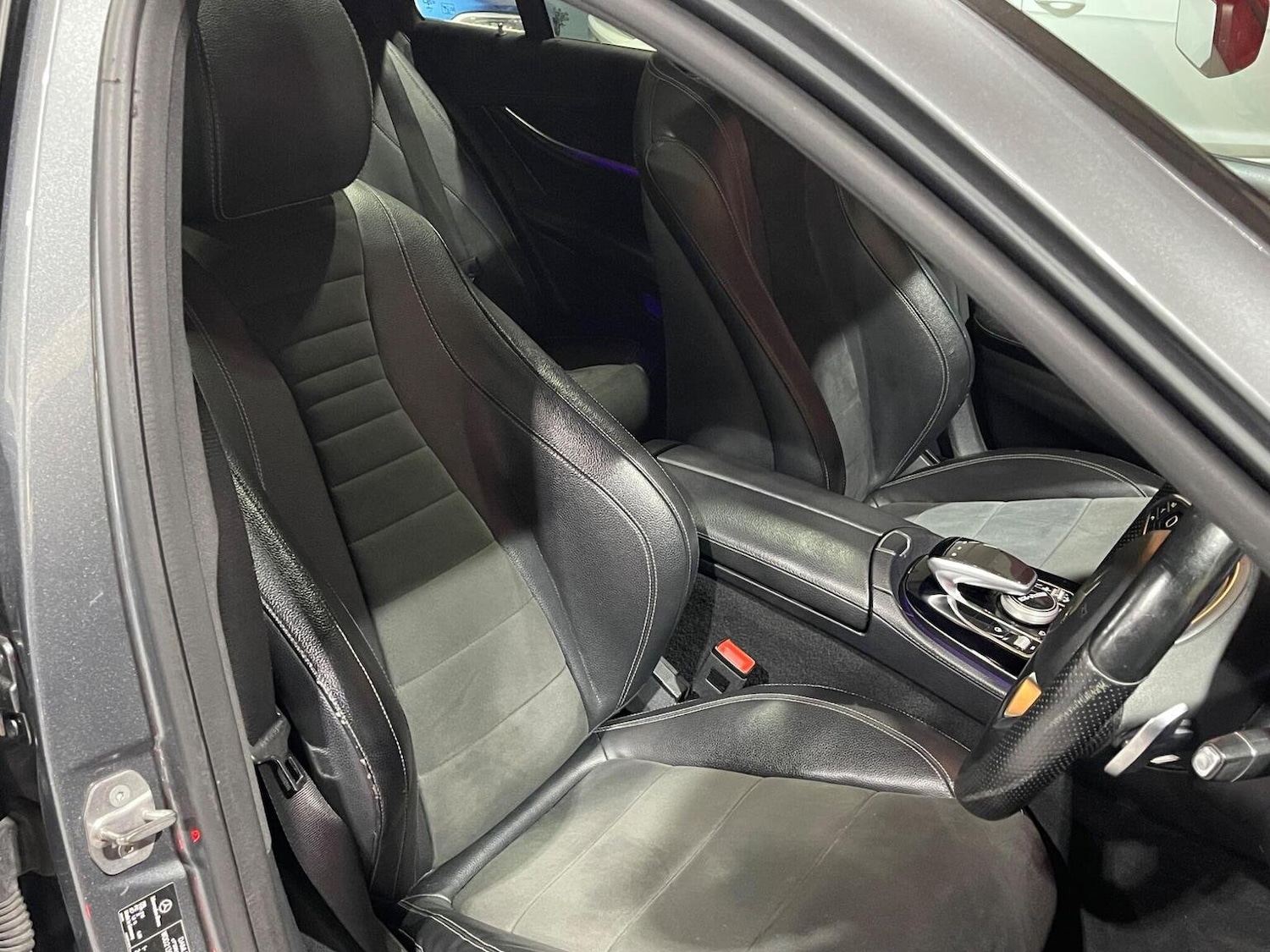 Used Mercedes-Benz E Class 2016 for sale - 76935259: Photo 50