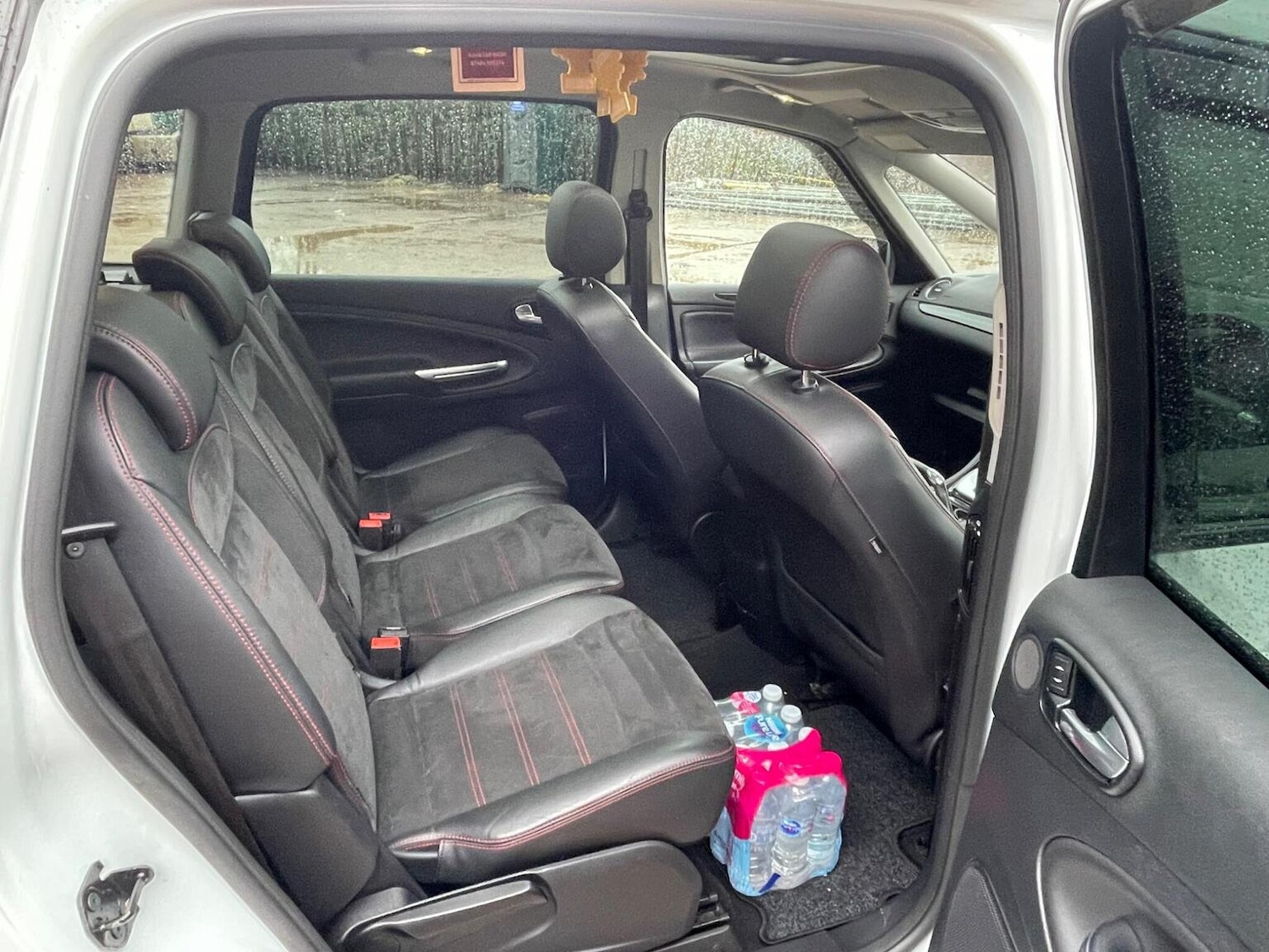 Used Ford S-Max 2011 for sale - 77277332: Photo 12