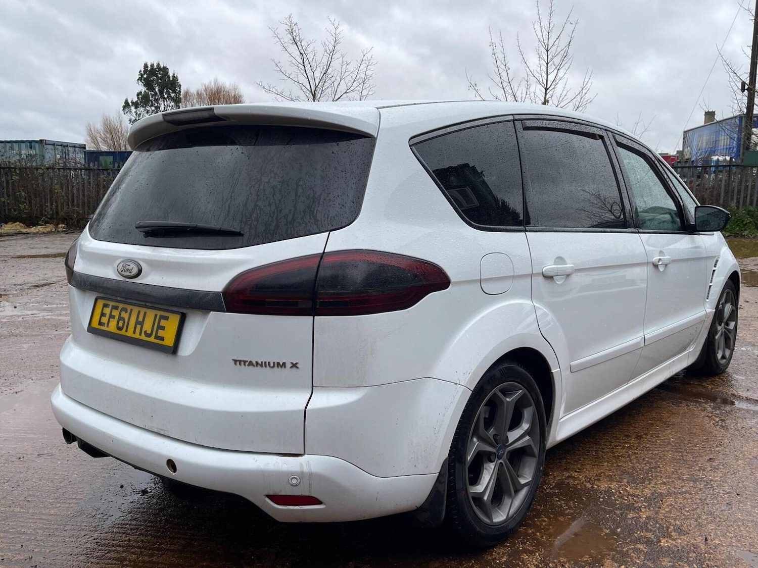 Used Ford S-Max 2011 for sale - 77277332: Photo 3