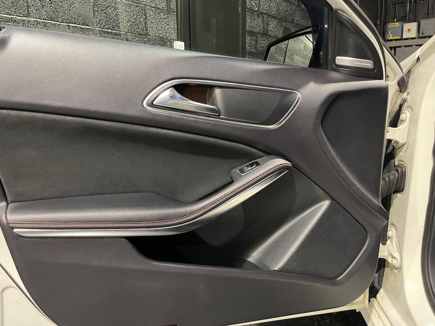 Used Mercedes-Benz A-Class 2014 for sale - 77277366: Photo 29