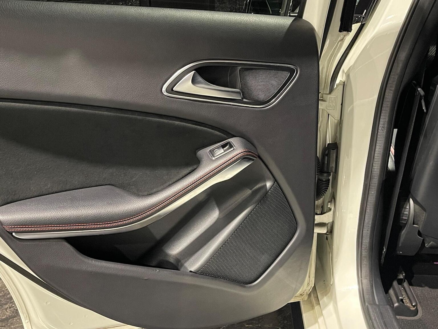 Used Mercedes-Benz A-Class 2014 for sale - 77277366: Photo 39