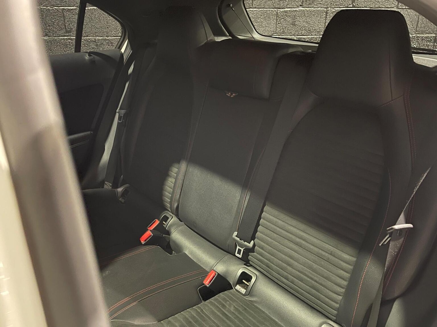 Used Mercedes-Benz A-Class 2014 for sale - 77277366: Photo 40