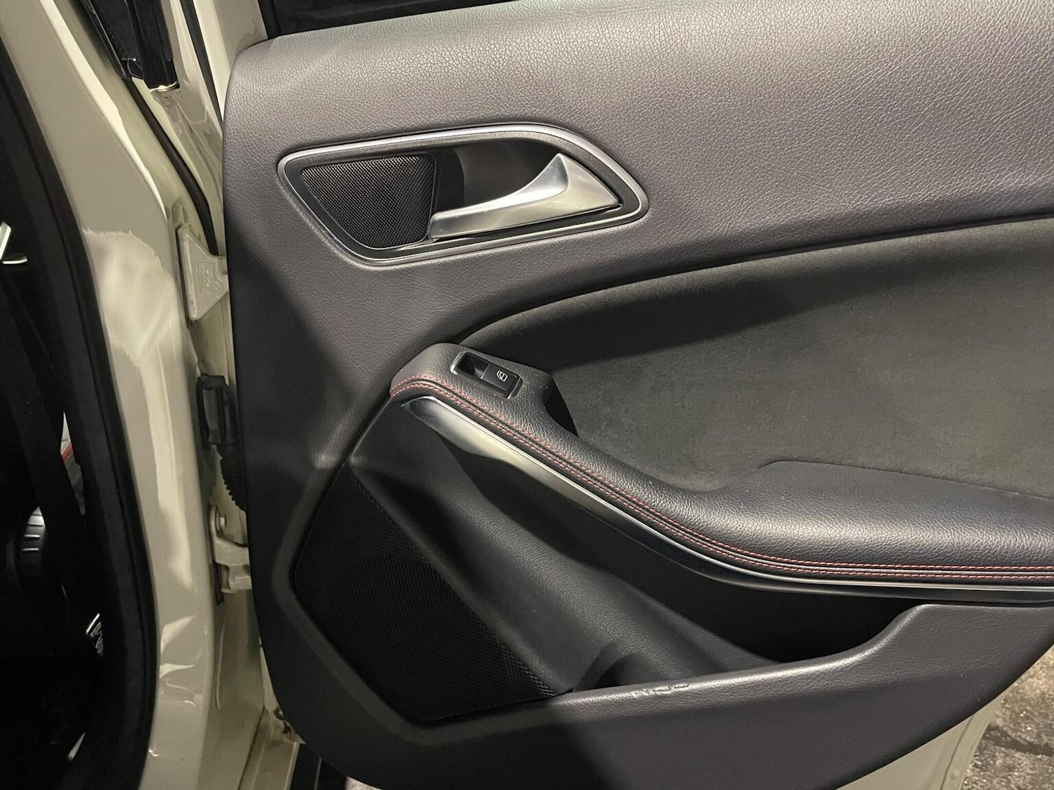 Used Mercedes-Benz A-Class 2014 for sale - 77277366: Photo 42