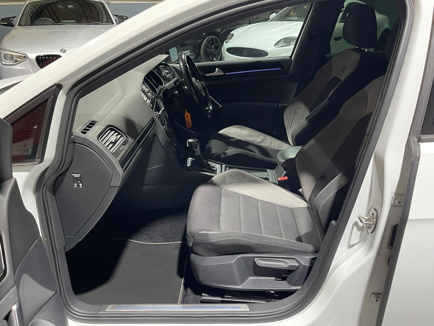 Used Volkswagen Golf 2015 for sale - 76605971: Photo 25