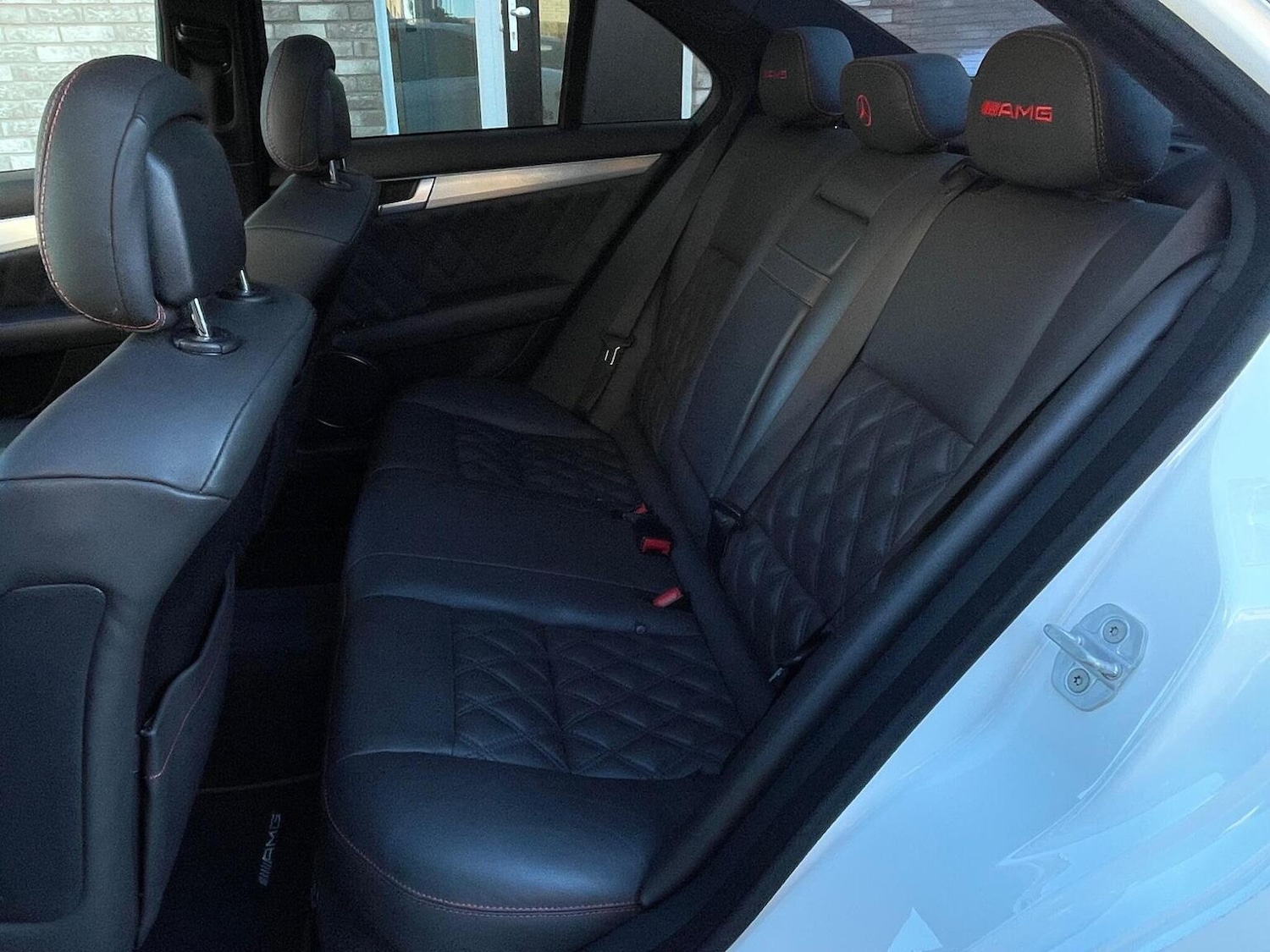 Used Mercedes-Benz C Class 2012 for sale - 77314104: Photo 8