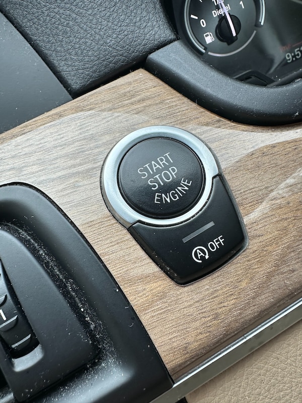 Used BMW 5 Series 2015 for sale - 74364901: Photo 11