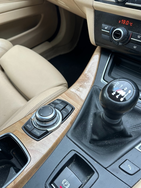 Used BMW 5 Series 2015 for sale - 74364901: Photo 16