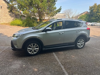Toyota - RAV4