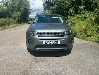 Used Land Rover Discovery Sport 2017 for sale - 78940090: Photo