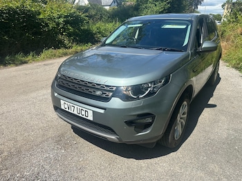 Used Land Rover Discovery Sport 2017 for sale - 78940090: Photo