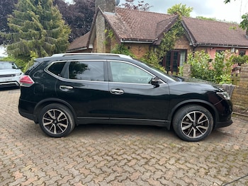 Used Nissan X-Trail 2017 for sale - 78555023: Photo