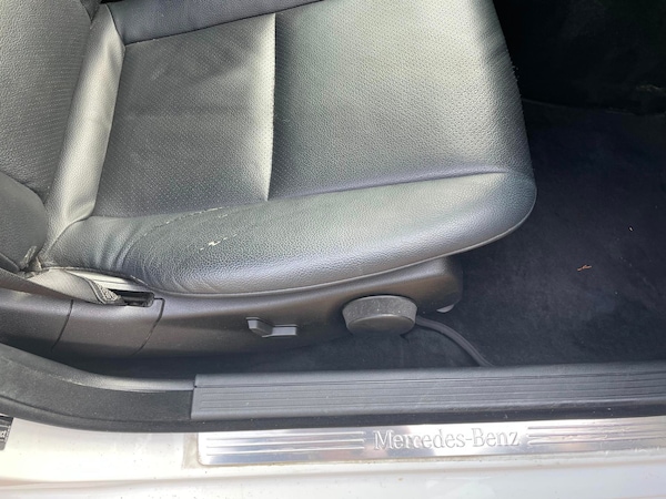 Used Mercedes-Benz C Class 2012 for sale - 62567281: Photo 11