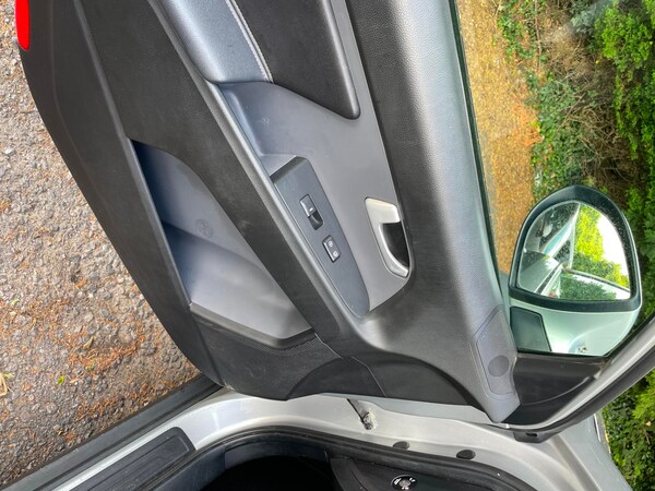 Used Kia Sportage 2011 for sale - 63063585: Photo 15