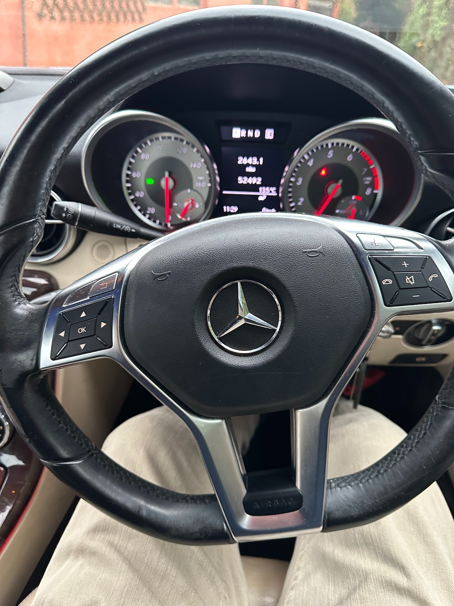 Used Mercedes-Benz SLK 2011 for sale - 76877995: Photo 18