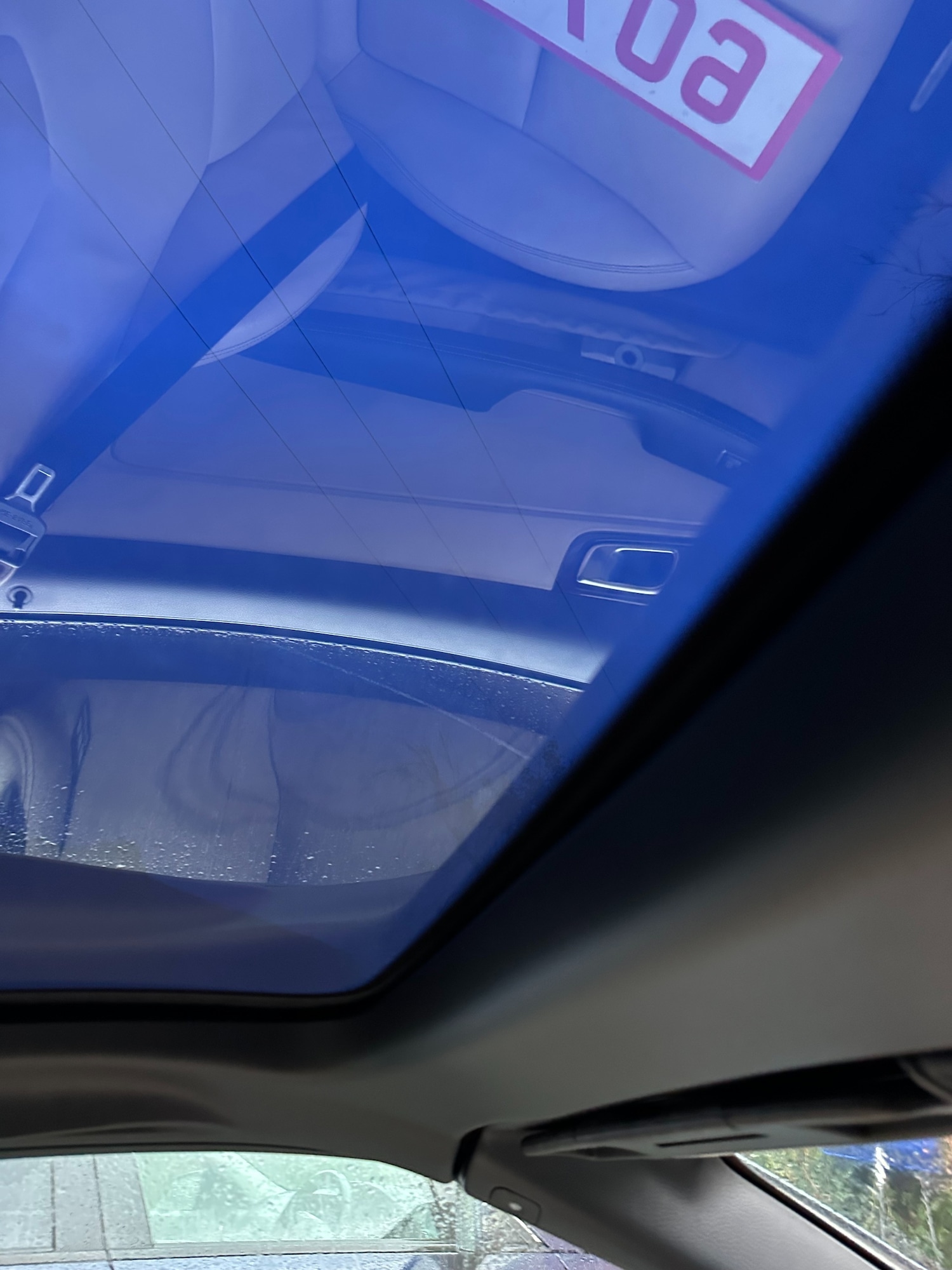 Used Mercedes-Benz SLK 2011 for sale - 76877995: Photo 20