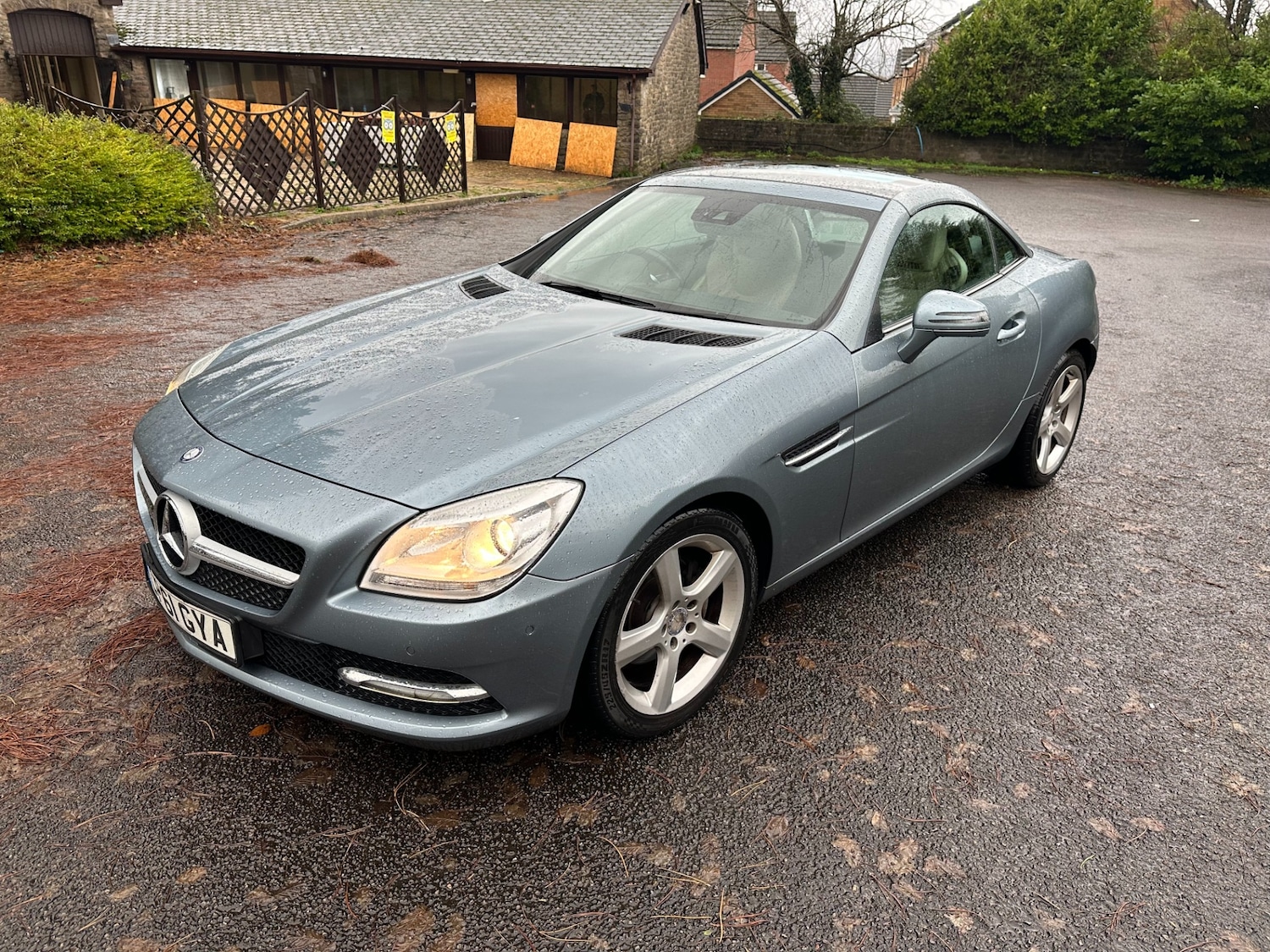 Used Mercedes-Benz SLK 2011 for sale - 76877995: Photo 3