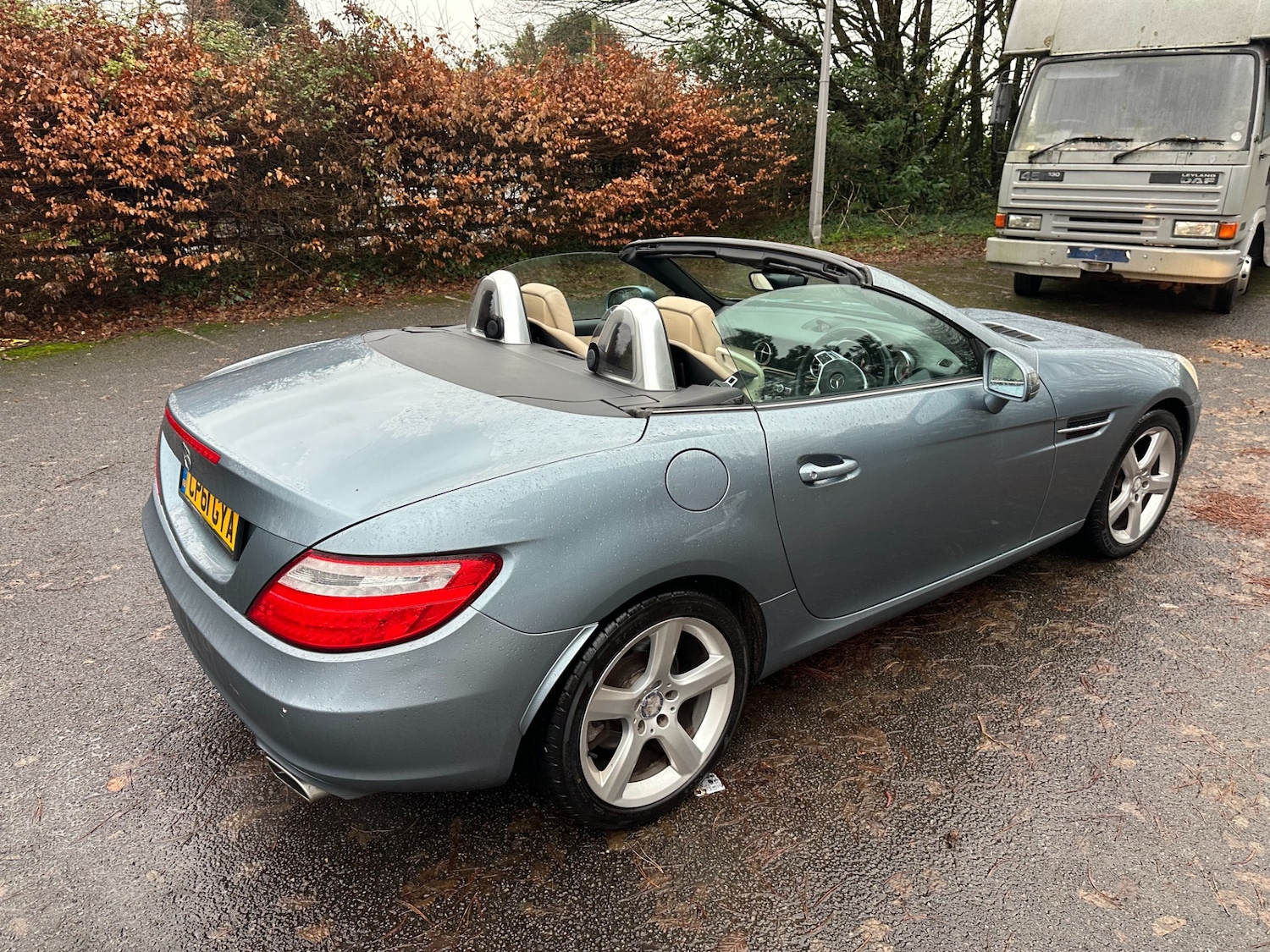 Used Mercedes-Benz SLK 2011 for sale - 76877995: Photo 5