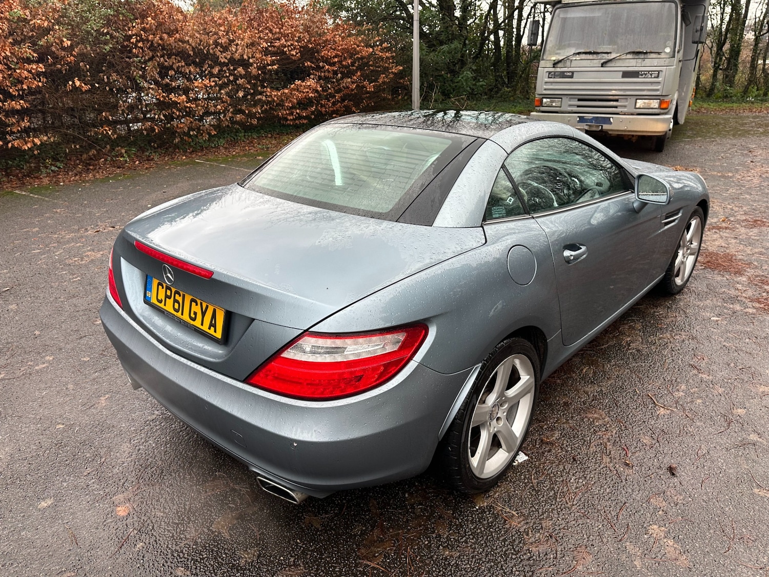 Used Mercedes-Benz SLK 2011 for sale - 76877995: Photo 8