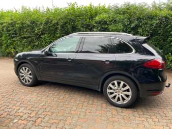 Used Porsche Cayenne 2012 for sale - 63657973: Photo