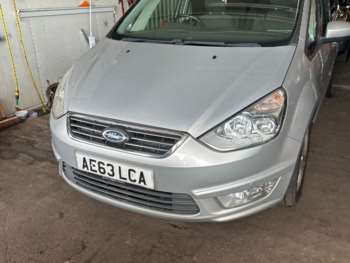 2013 (63) - 2.0 TDCi 140 Zetec 5dr