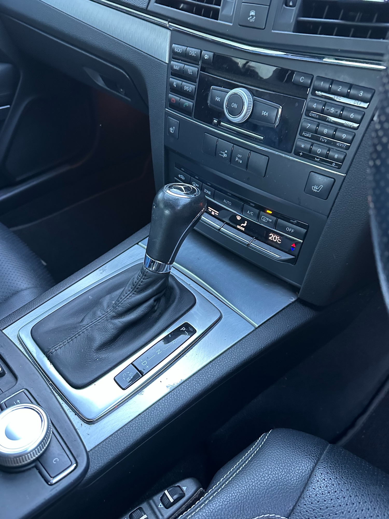 Used Mercedes-Benz E Class 2009 for sale - 76845444: Photo 10