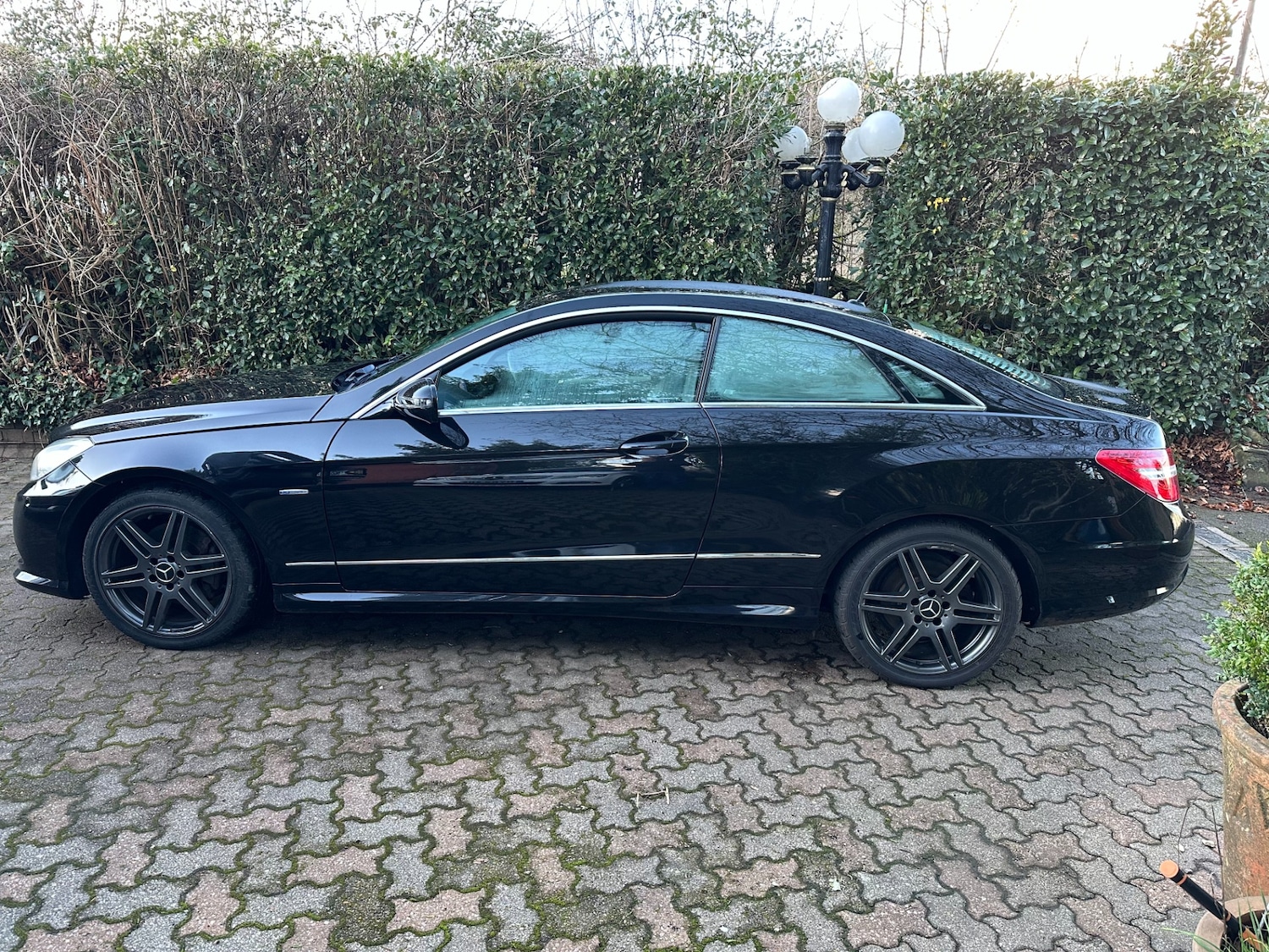 Used Mercedes-Benz E Class 2009 for sale - 76845444: Photo 17