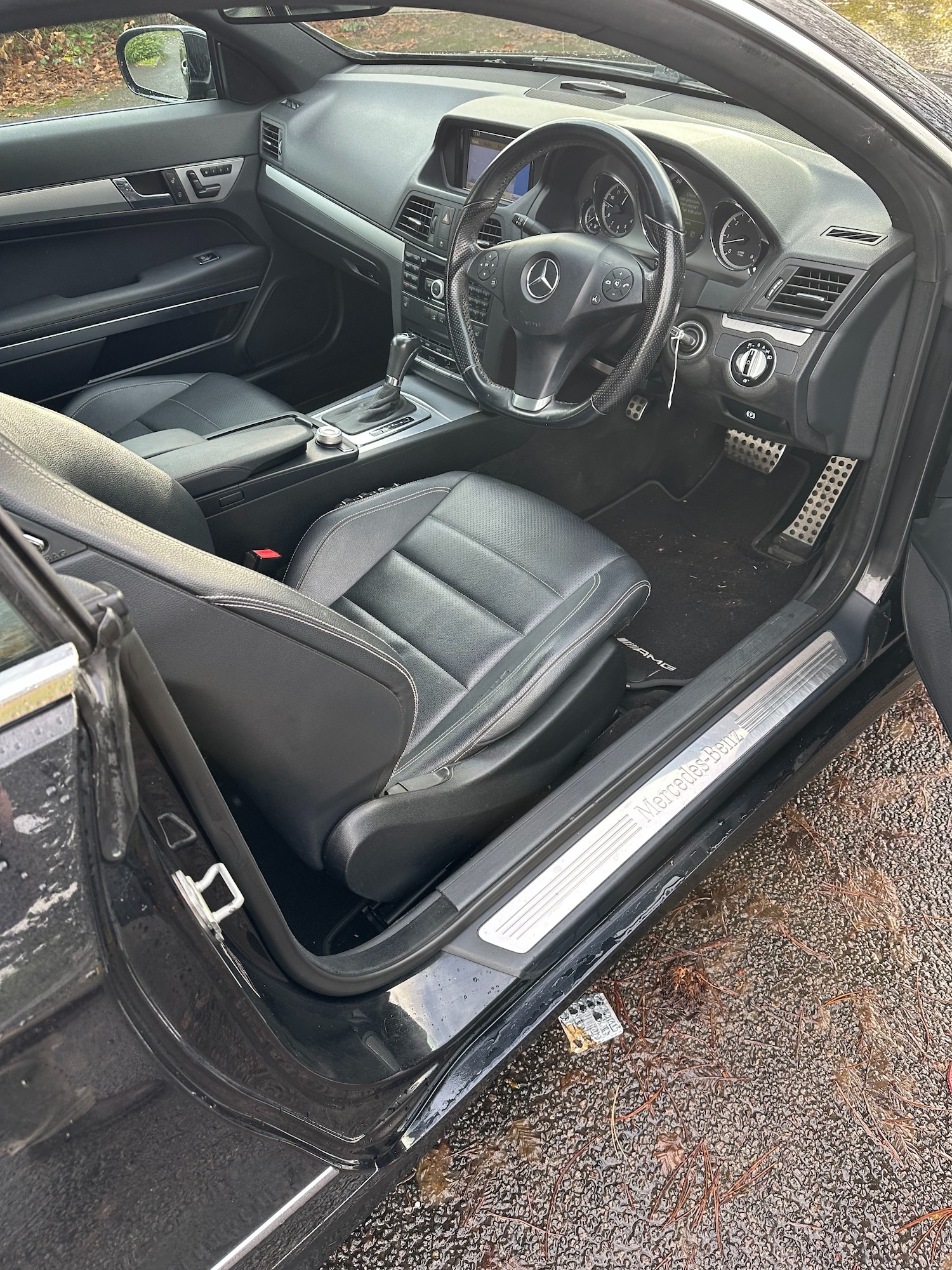 Used Mercedes-Benz E Class 2009 for sale - 76845444: Photo 21