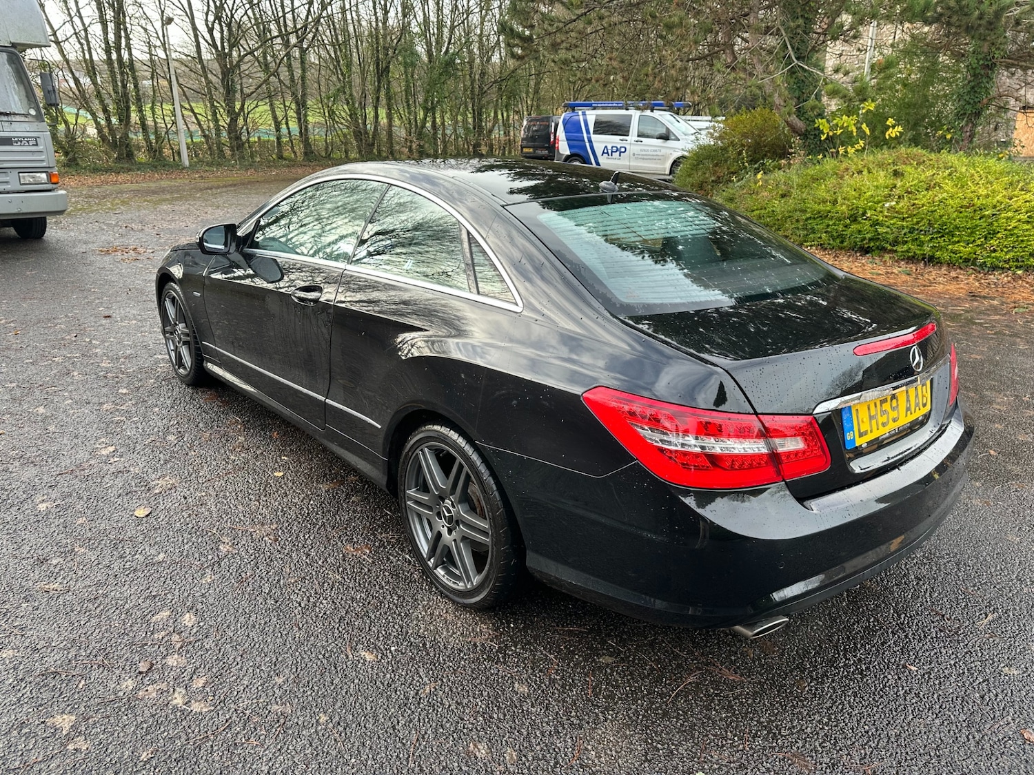 Used Mercedes-Benz E Class 2009 for sale - 76845444: Photo 4