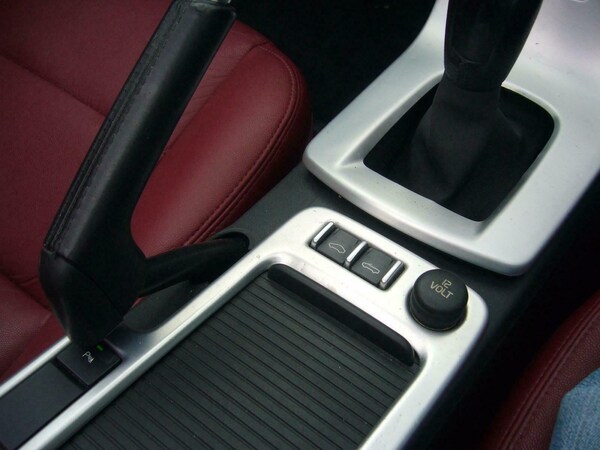 Used Volvo C70 2011 for sale - 56253142: Photo 10