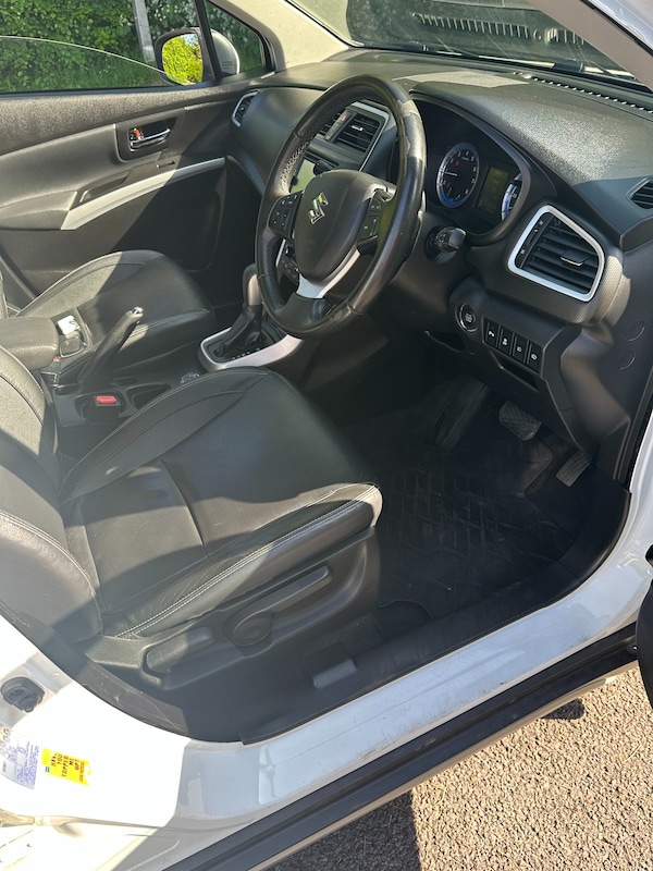 Used Suzuki SX4 S-Cross 2015 for sale - 74670252: Photo 17