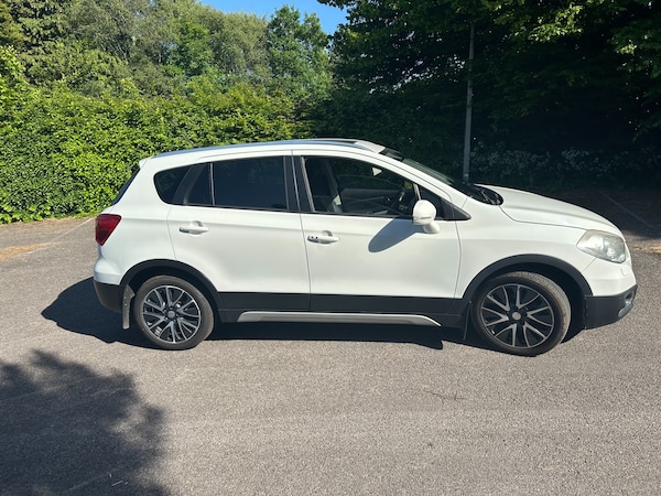 Used Suzuki SX4 S-Cross 2015 for sale - 74670252: Photo 5