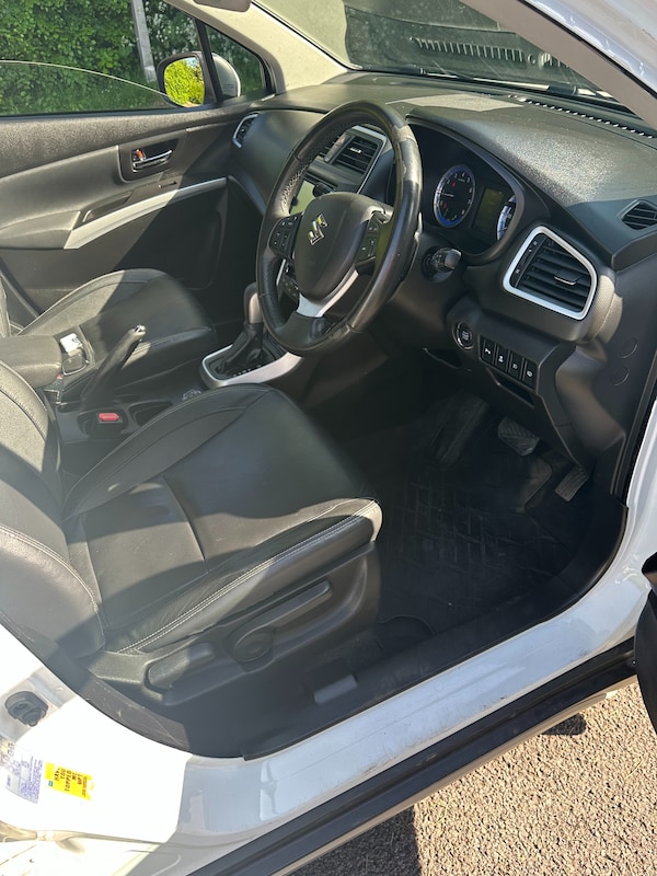 Used Suzuki SX4 S-Cross 2015 for sale - 74670252: Photo 6