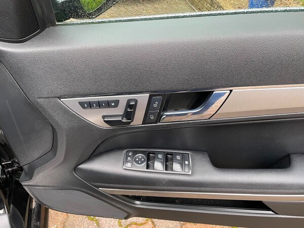Used Mercedes-Benz E-Class 2009 for sale - 66241464: Photo 9